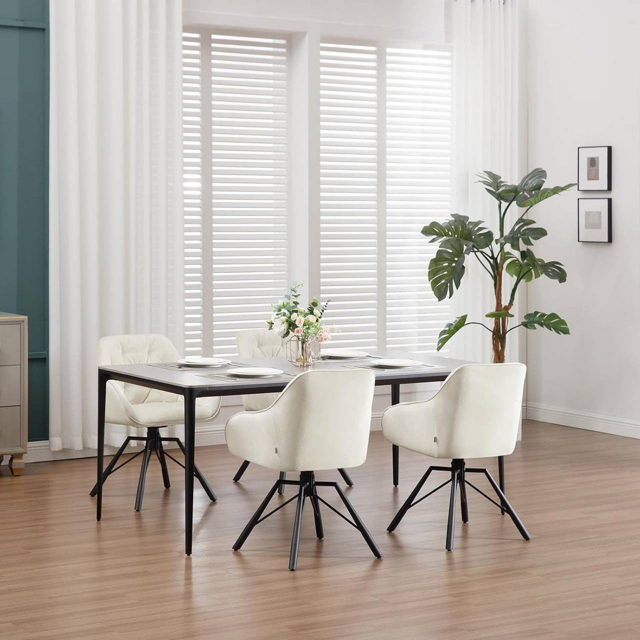 24goodz Ergonomic Dining Chair with Armrests - 360° Swivel Function - Velvet - For Home & Office - Cream