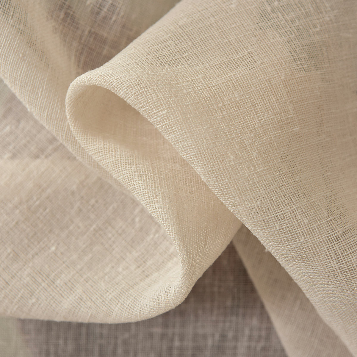 24goodz Sheer Curtain with Loop - Elegant Linen Look - 100% Polyester - For Living Room and Bedroom - Sand 140x225 cm - sd