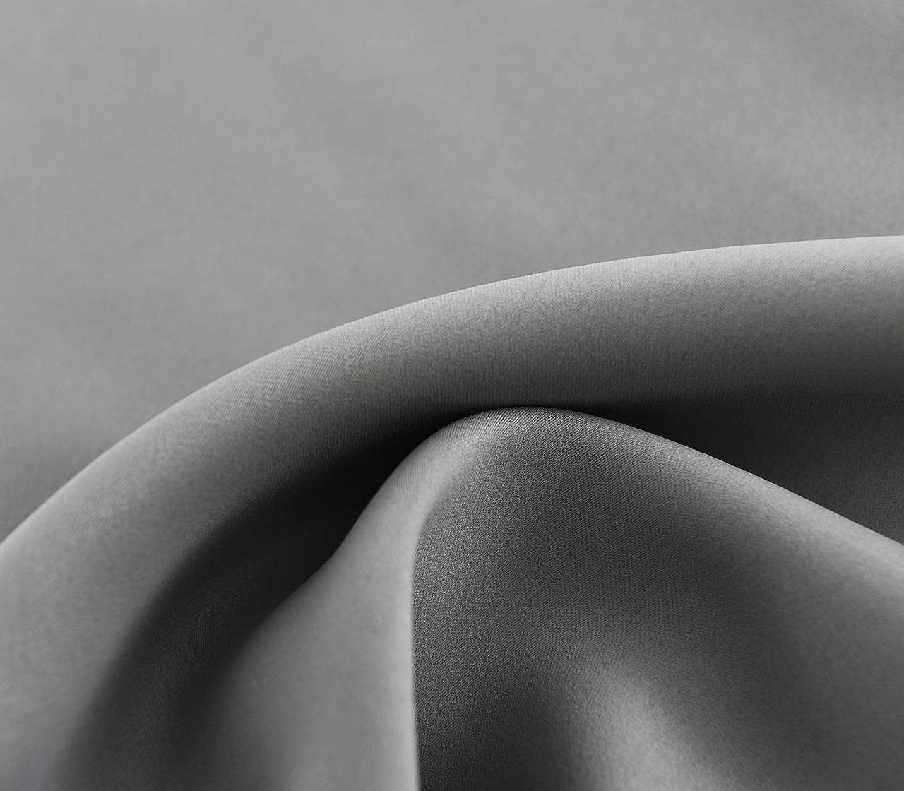 24goodz Blackout Curtain - Energy Saving - Sound Absorbing - 100% Polyester - Dark Grey - 135x225 cm - dgr