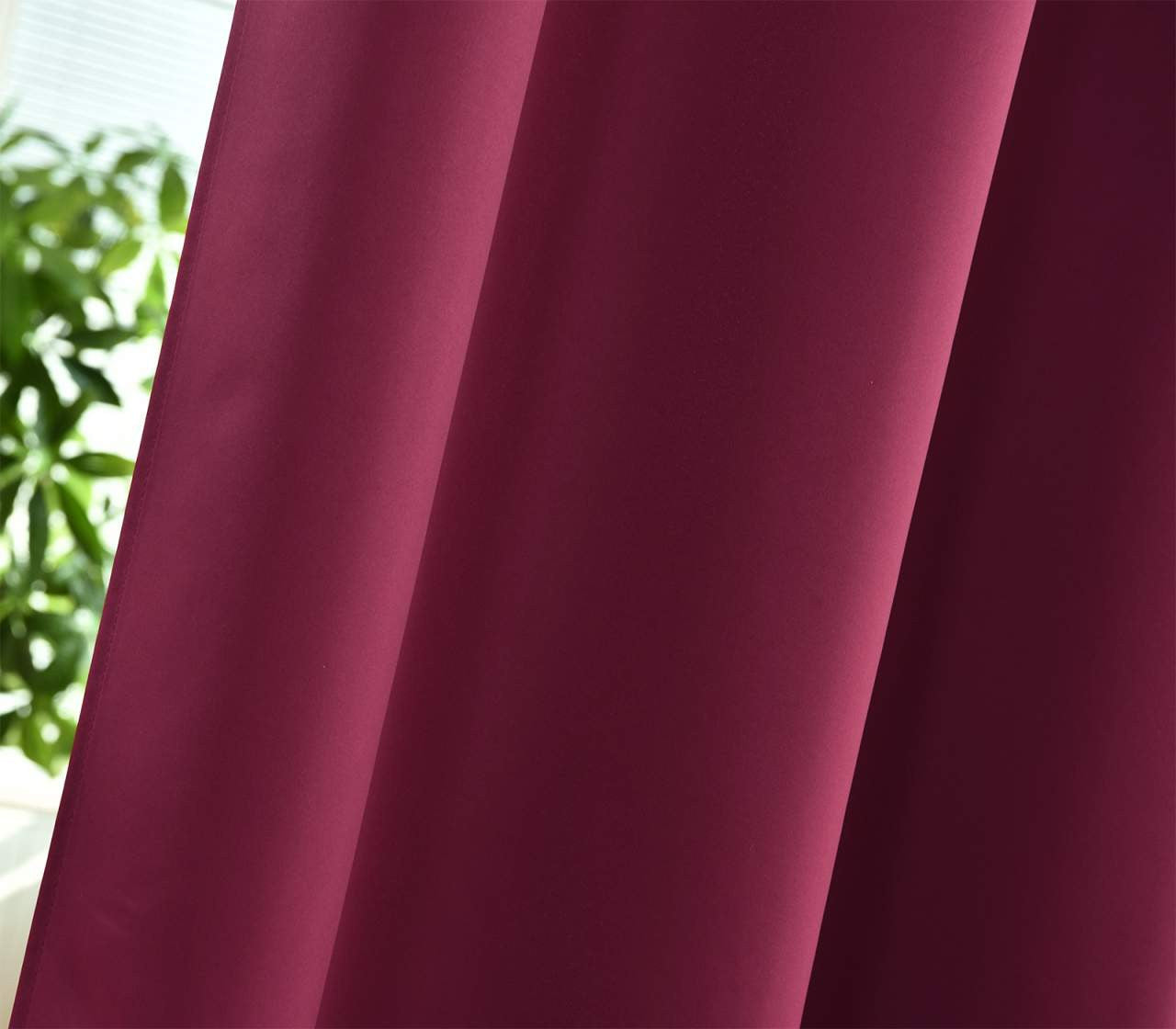 24goodz Blackout Curtains with Eyelets - Energy Saving & Sound Absorbing - 100% Polyester - For Any Room - 135x225 cm - Black/Beige - bb