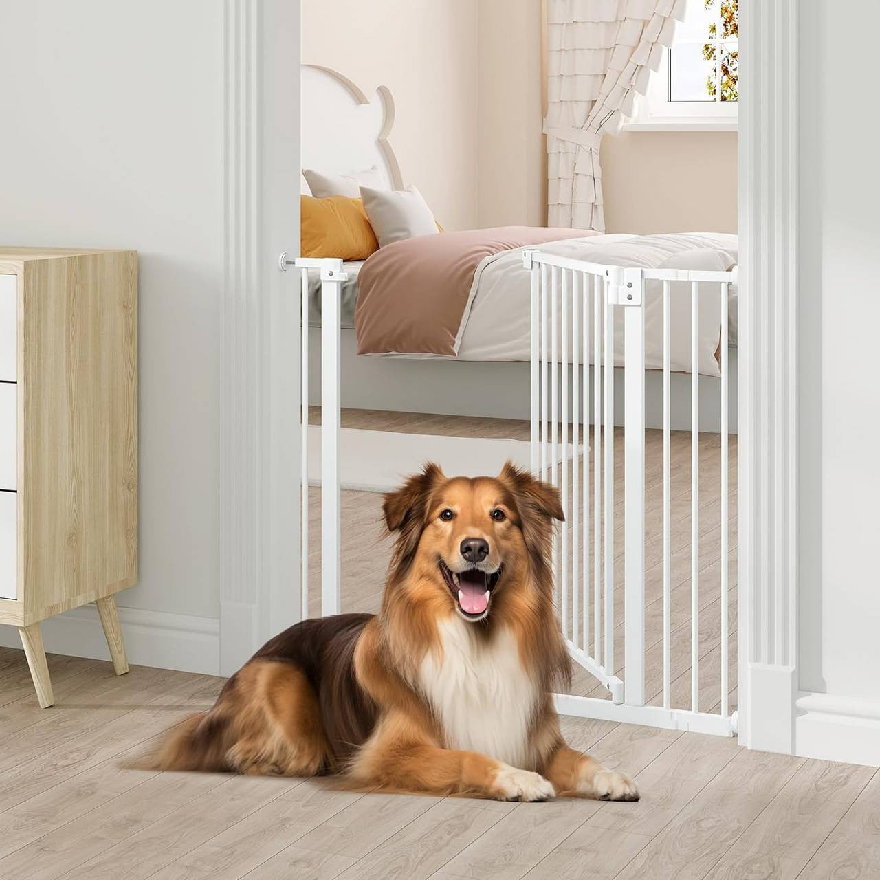 24goodz Baby Safety Gate - Adjustable Width - Self-Closing Mechanism - Metal - For Children 6-24 Months - White