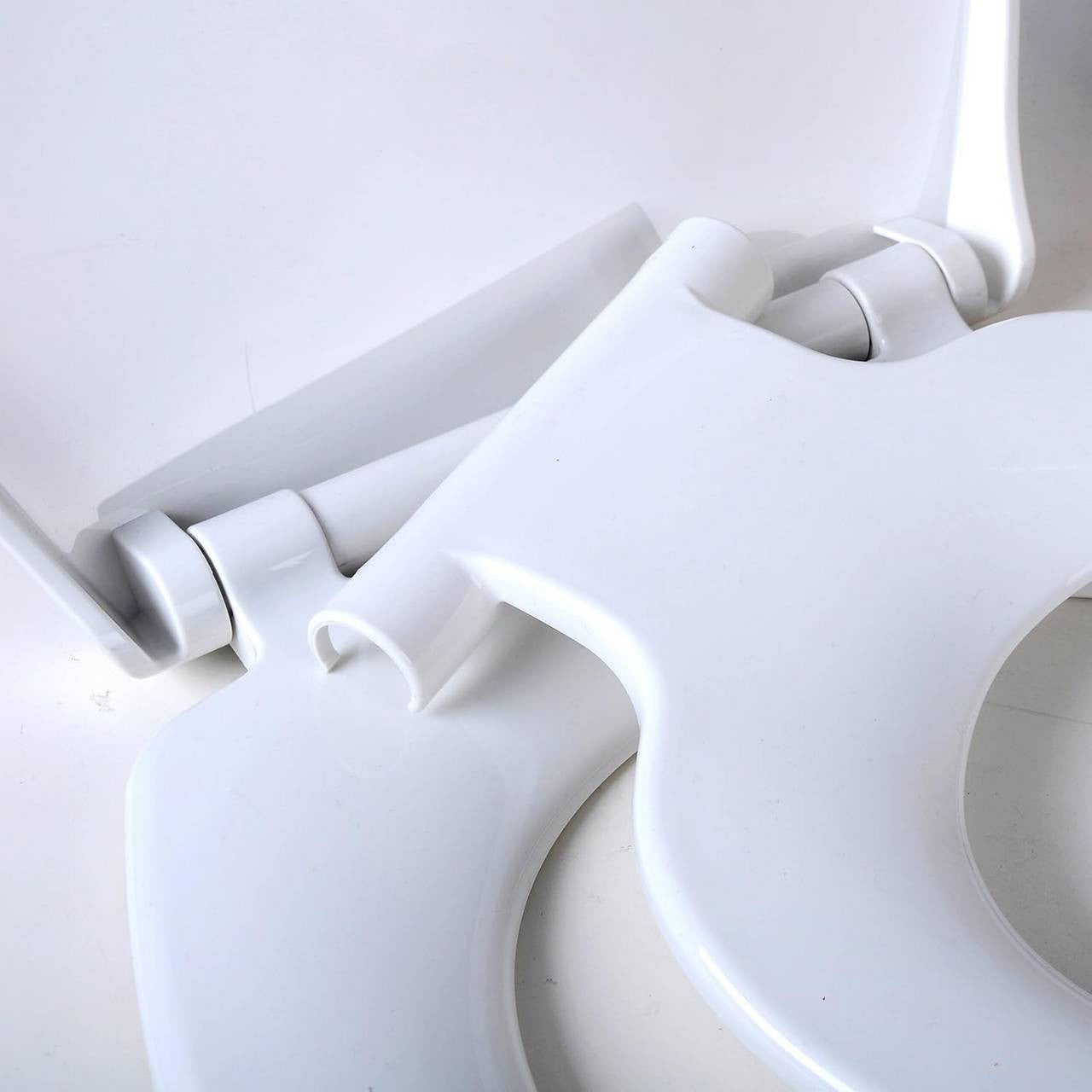 24goodz Toilet Seat with Integrated Soft-Close Child Seat - Ideal for Families - Durable Plastic - White - 45.4 x 37.1 cm