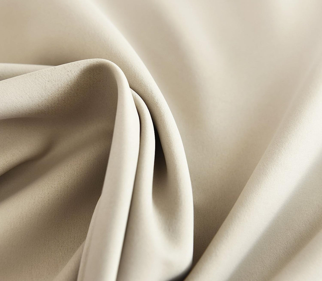 24goodz Set of 2 Eyelet Curtains - Lightweight and Soft - Thermal Insulation - 100% Polyester - Cream - 135x225 cm