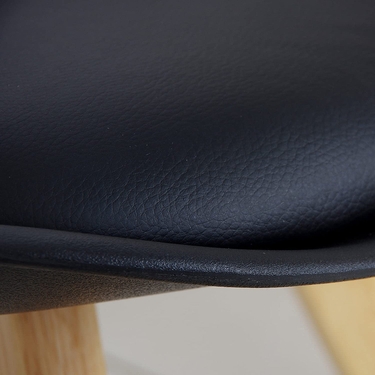 24goodz Set of 6 Dining Chairs - Ergonomic Comfort - Durable Design - PU Leather and Solid Wood - Black - sz