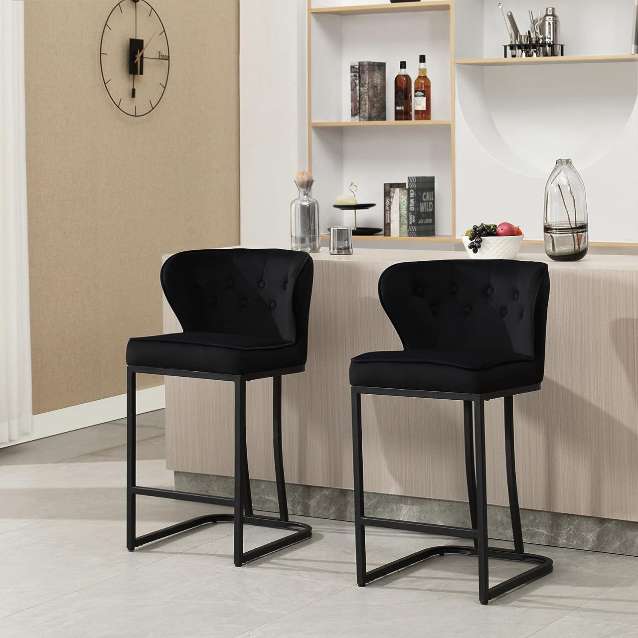 24goodz Velvet Bar Stool with Backrest - Comfortable and Stylish Design - Metal and Velvet - For Home and Bistro Use - Dark Grey/Black