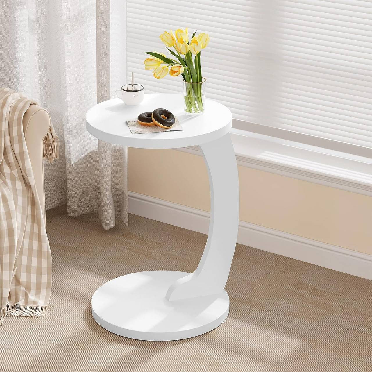 24goodz C-Shaped Side Table - Space-Saving Design - Sturdy MDF - For Living Room or Bedroom - Light Oak/White - φ38xH55 cm