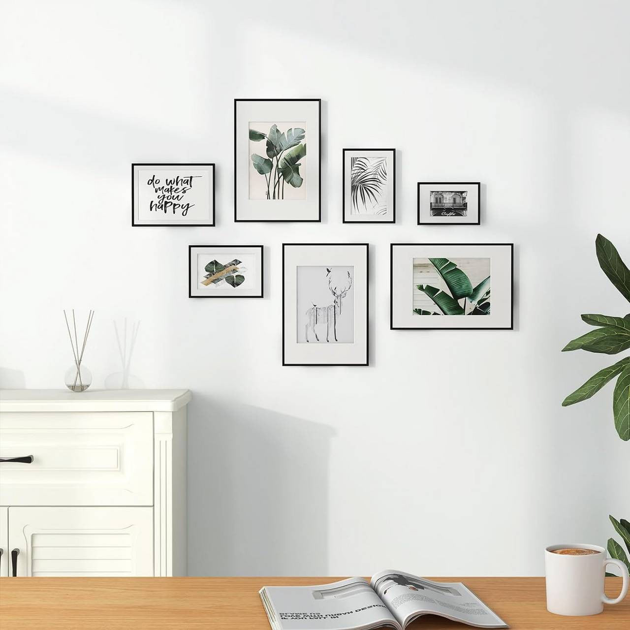 24goodz Set of 4 Photo Frames - Versatile Display Options - Durable Aluminium and Plexiglass - For Home Decor - Black