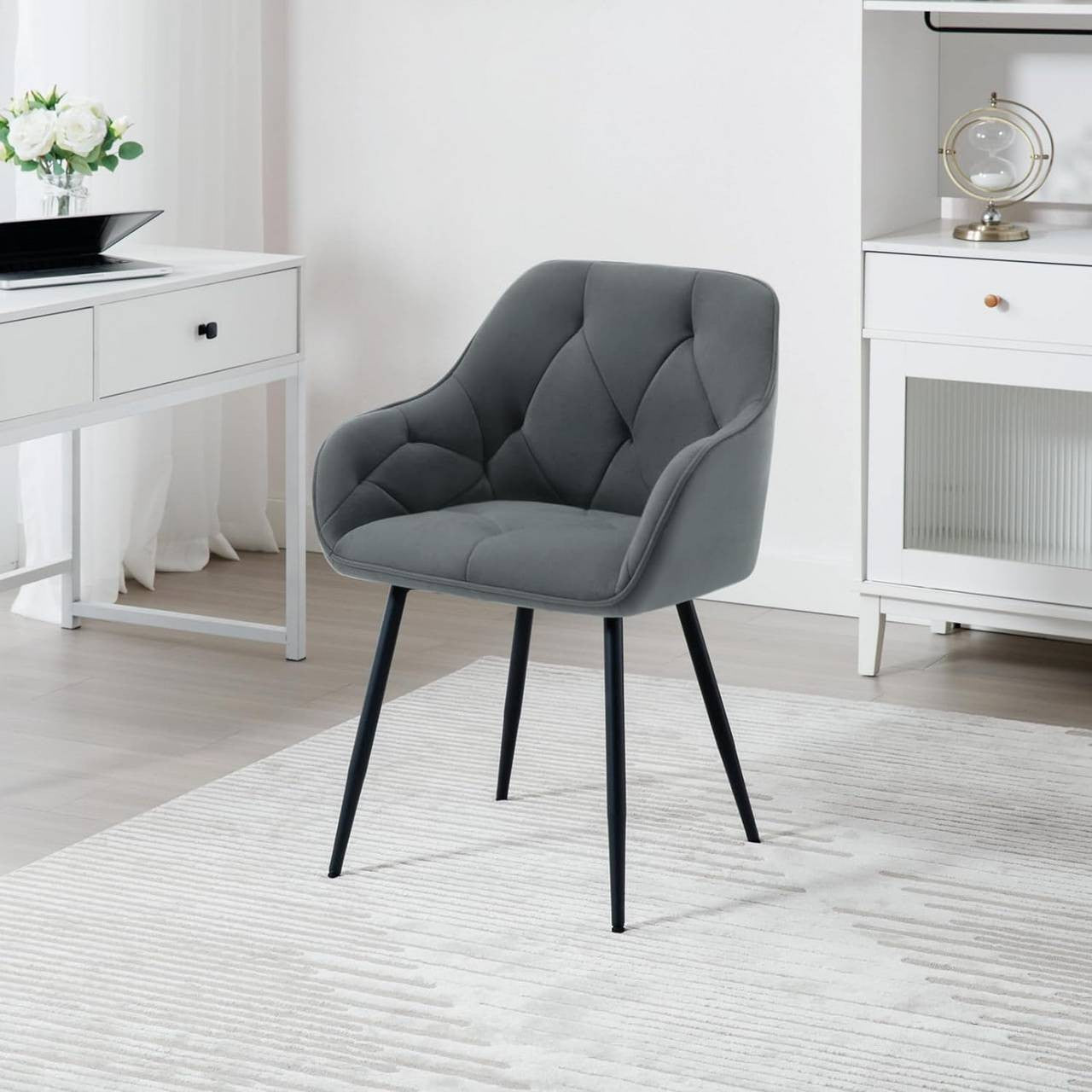 24goodz Velvet Dining Chair - Soft & Comfortable - Ergonomic Design - Velvet + Metal - Dark Grey