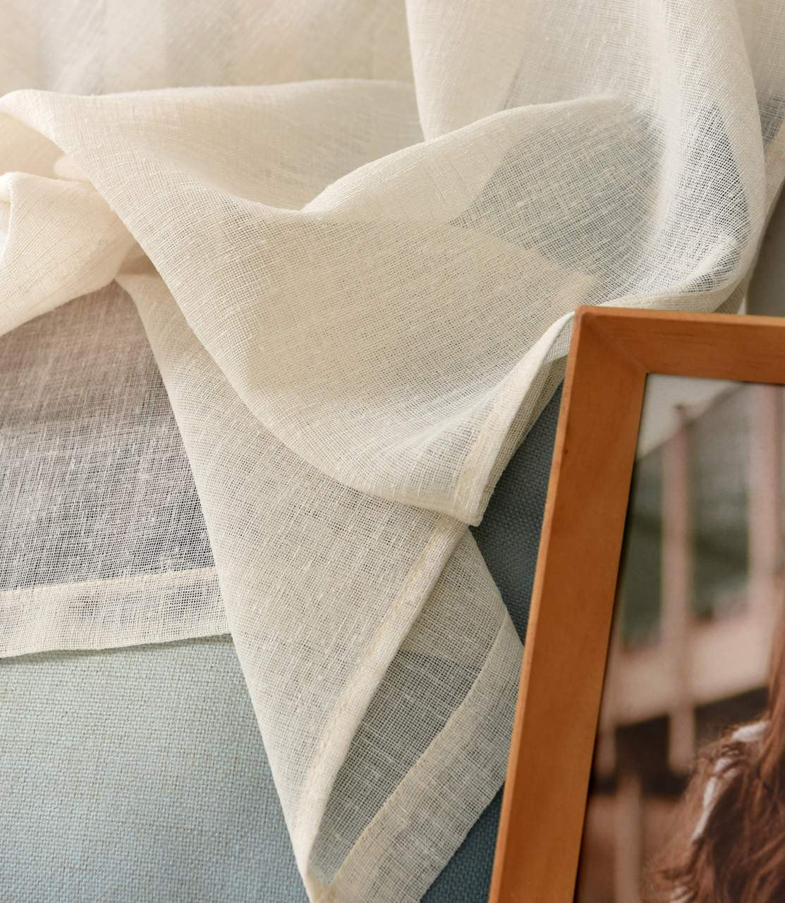24goodz Sheer Curtain with Loops - Elegant Linen Look - 100% Polyester - For Every Room - Cream - 140x245 cm