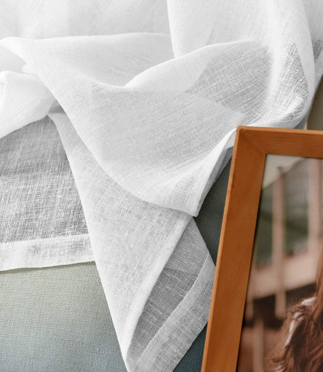 24goodz Sheer Curtain with Loops - Lightweight and Breathable - 100% Polyester - For Every Room - White 140x225 cm - ws