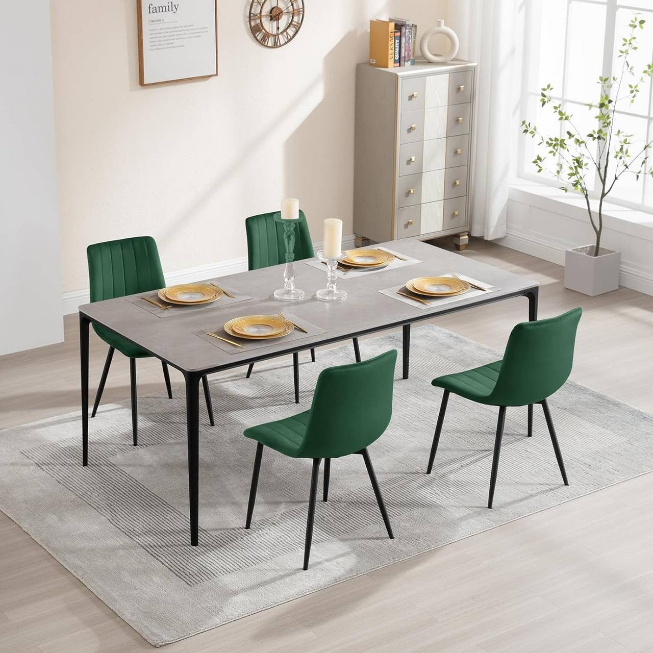 24goodz Velvet Dining Chairs Set of 4 - Comfortable & Robust - Ergonomic Design - Velvet + Metal - Dark Green
