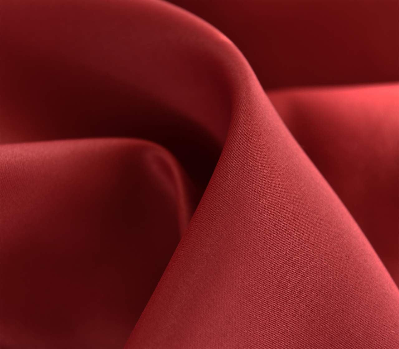 24goodz Elegant Blackout Curtains - Energy Saving & Sound Absorbing - 100% Polyester - For Home Decor - Bordeaux 135x225 cm - bd