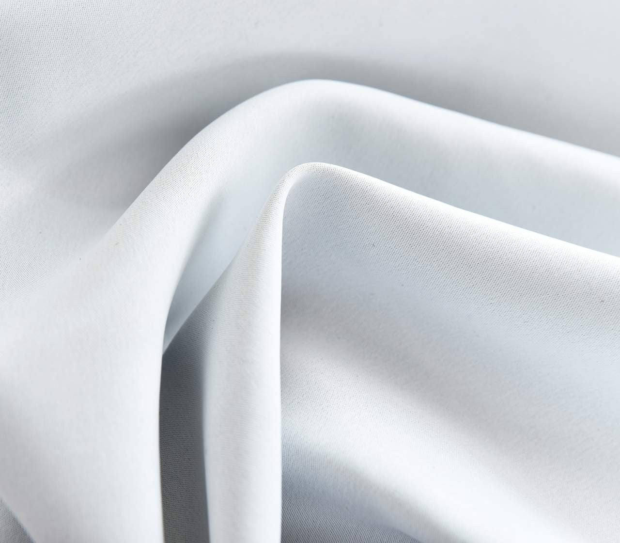 24goodz 100% Polyester Opaque Curtains with Eyelets - Energy Saving & Sound Absorbing - 100% Polyester - For Home Decor - White/Grey 135x225 cm - ws