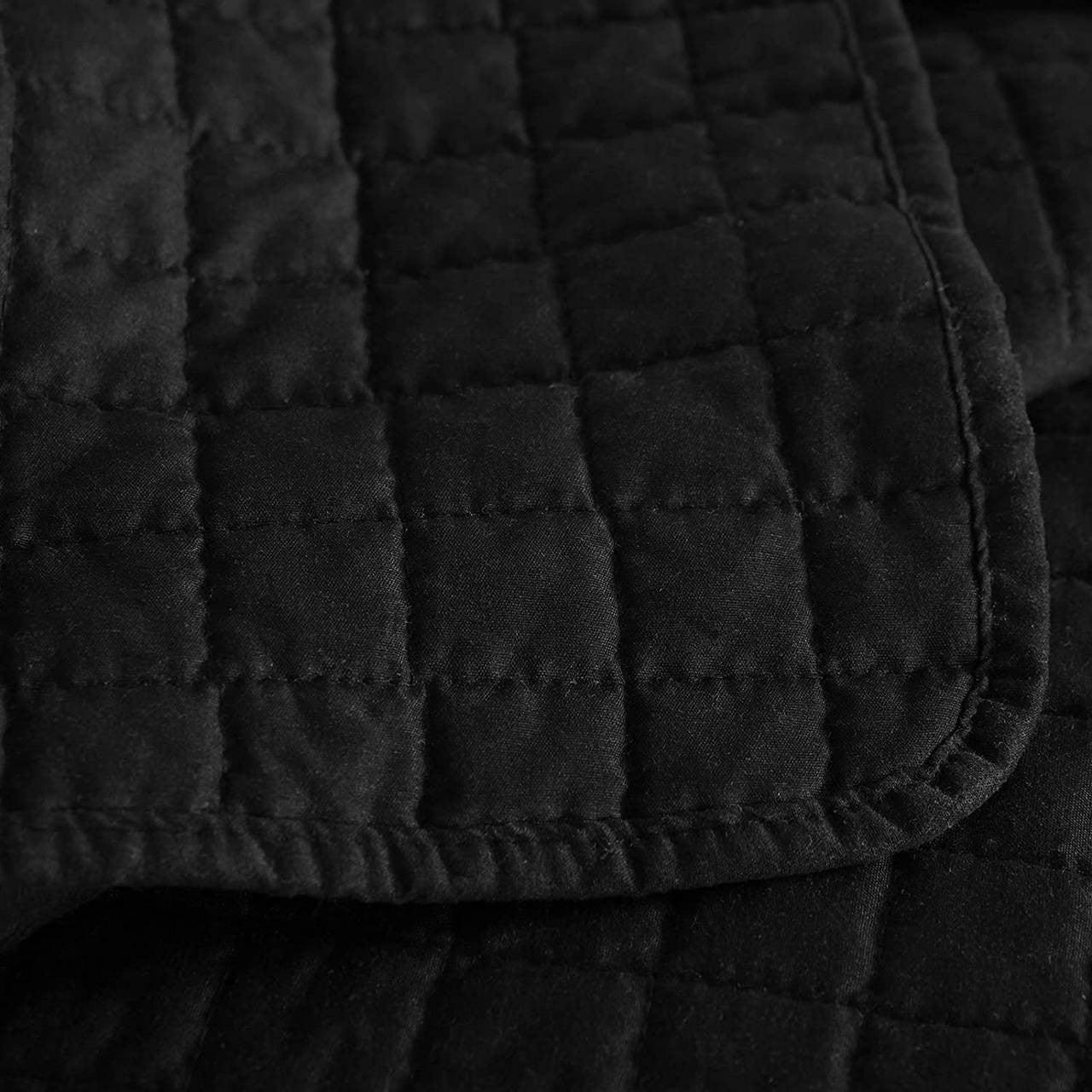 24goodz Reversible Patchwork Quilt - Cozy and Stylish - 100% Polyester - For All Bedrooms - Black - 220 x 240 cm - sz