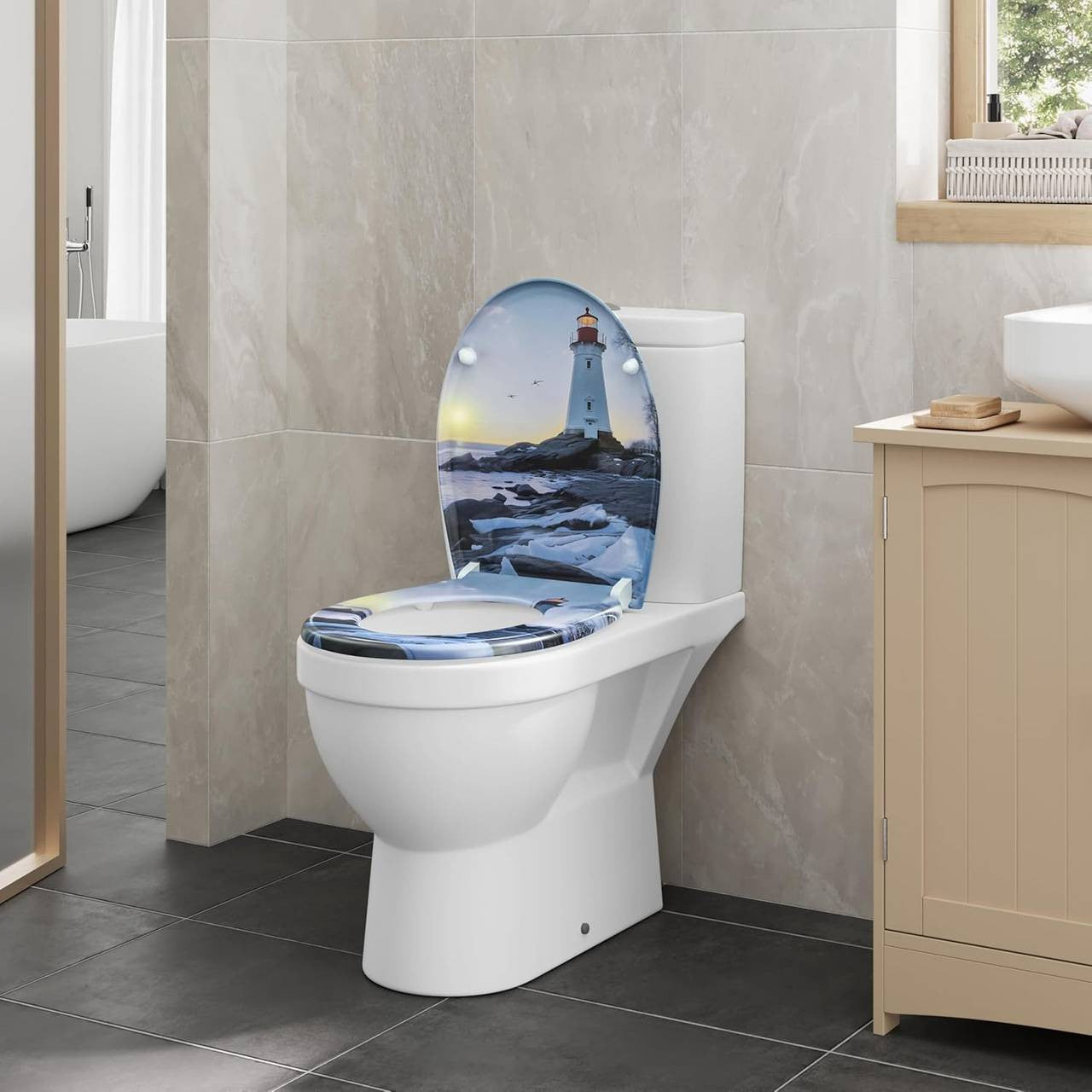 24goodz Toilet Seat with Soft-Close Mechanism - Durable and Easy to Clean - Duroplast - For Everyone - Lighthouse Pattern