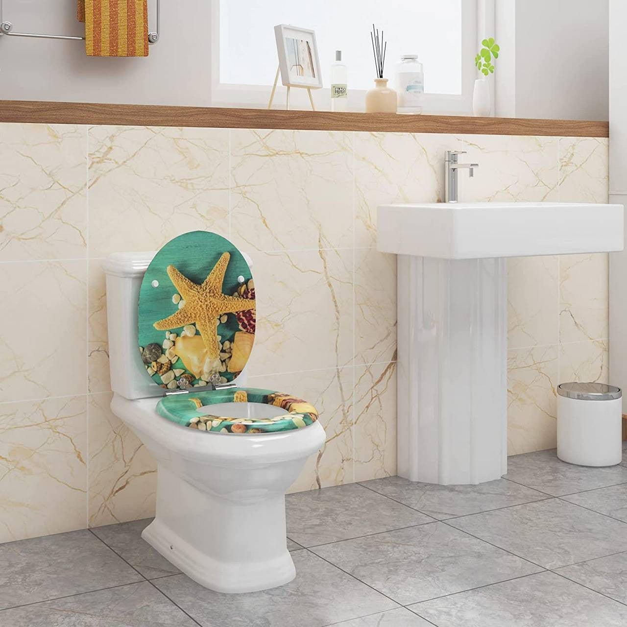 24goodz Soft-Close Toilet Seat - Quiet Closure Mechanism - Antibacterial and Water-Resistant - MDF - Universal Fit - Printed Design