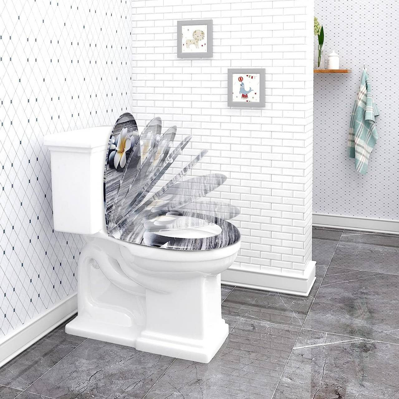 24goodz Duroplast Toilet Seat - Soft-Close Mechanism - Easy to Clean - Duroplast - For Every Bathroom - White Frangipani